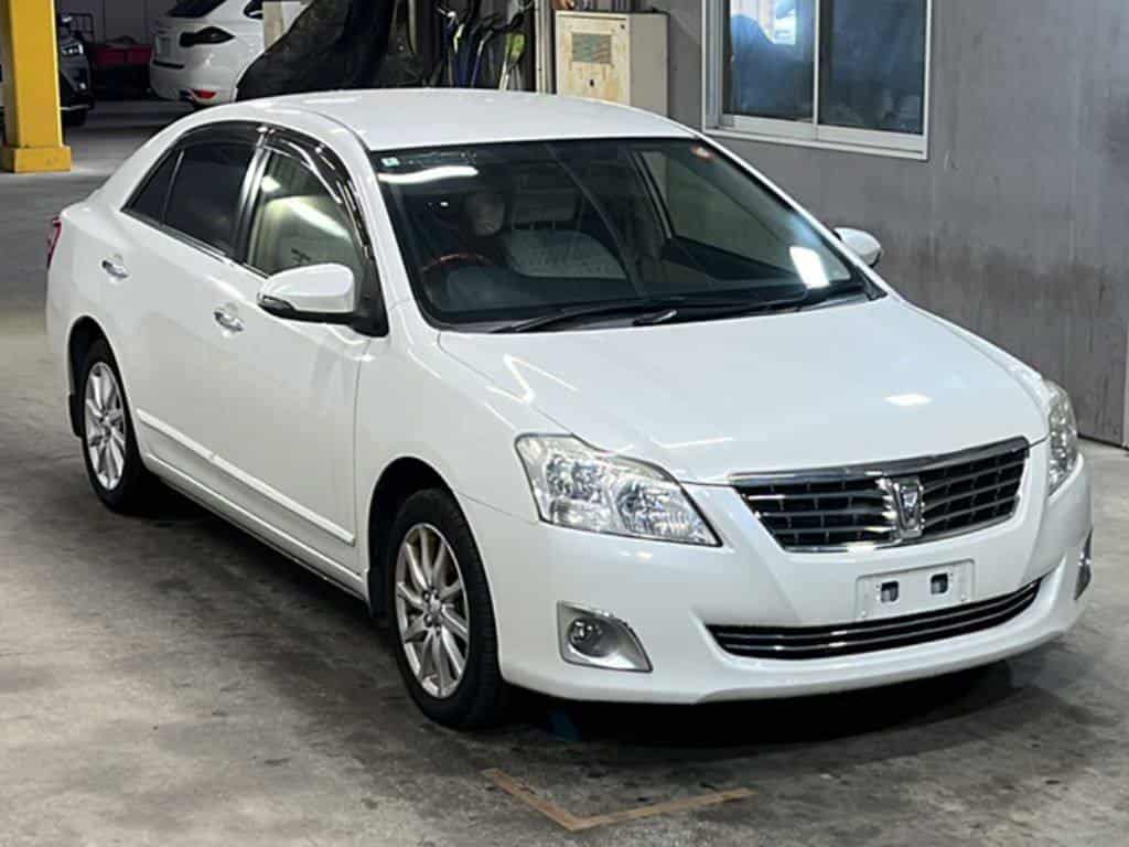 Toyota Premio ZRT260 2015
