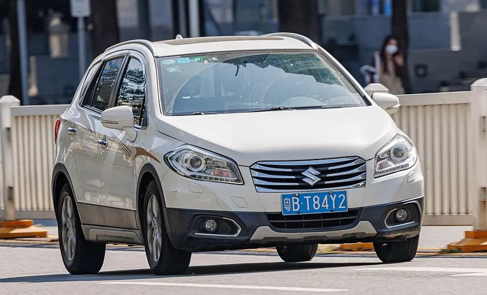 Suzuki SX4 S-Cross YB