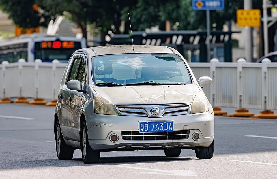 Nissan Livina L10