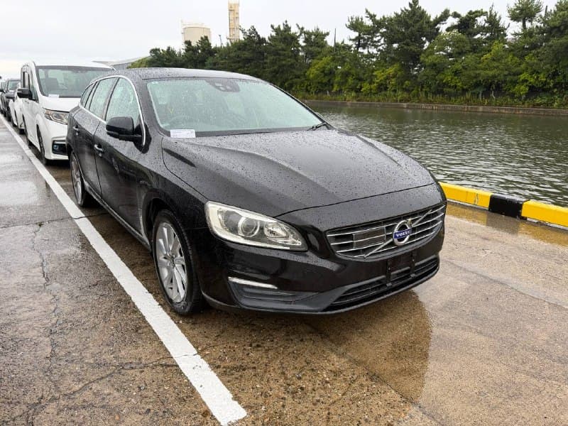 Volvo V60 FB4154T 2017