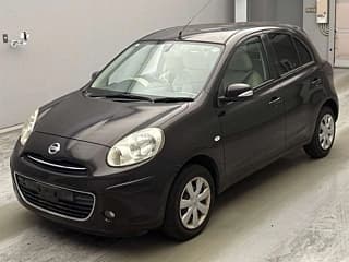 Nissan MARCH 2011