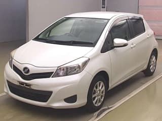 Toyota VITZ 2014