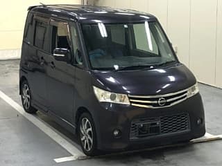 Nissan ROOX 2011