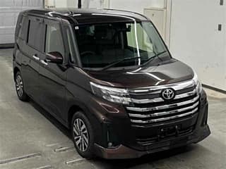 Toyota ROOMY 2021