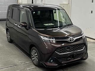 Toyota TANK 2017
