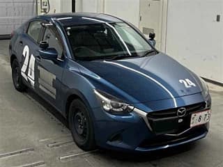 Mazda DEMIO 2020
