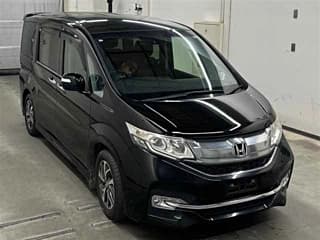 Honda STEP WAGON 2016