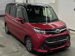 Toyota TANK 2017