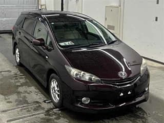 Toyota WISH 2011