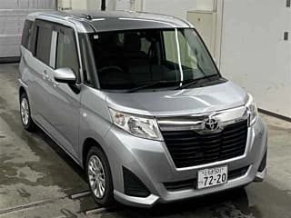 Toyota ROOMY 2018