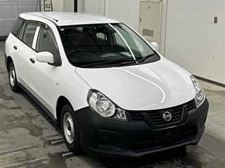Nissan AD 2021