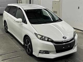 Toyota WISH 2015