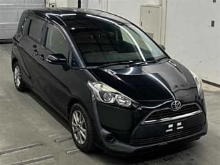 Toyota SIENTA 2017
