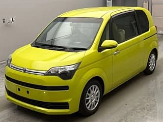 Toyota SPADE 2016