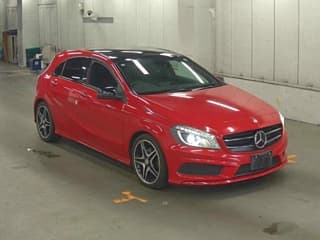 Mercedes BENZ A CLASS 2015
