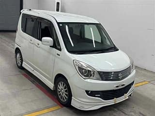 Suzuki SOLIO 2012
