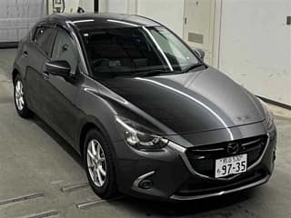 Mazda DEMIO 2018