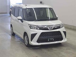Toyota ROOMY 2021