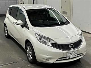 Nissan NOTE 2015
