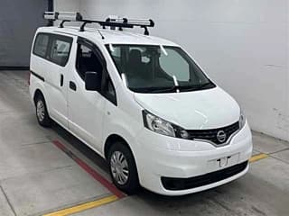 Nissan NV200 2021
