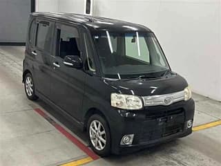 Daihatsu TANTO 2012