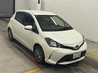 Toyota VITZ 2016