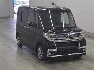 Daihatsu TANTO 2018