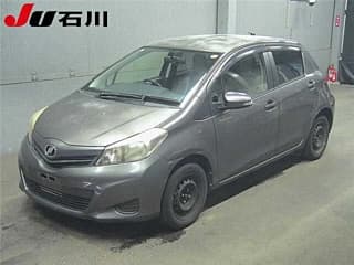 Toyota VITZ 2012