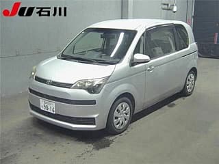 Toyota SPADE 2012