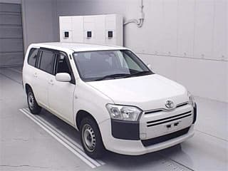 Toyota SUCCEED 2017