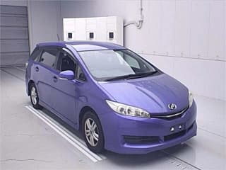 Toyota WISH 2013