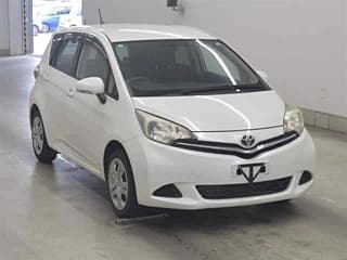 Toyota RACTIS 2012