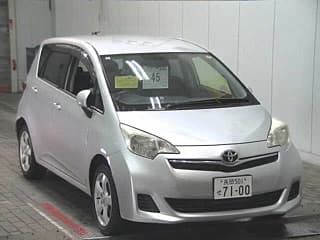 Toyota RACTIS 2012