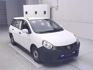 Nissan AD 2020