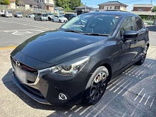 Mazda DEMIO 2016