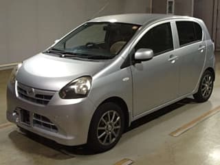 Daihatsu MIRA E S 2011