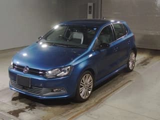 Volkswagen POLO 2016