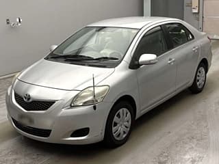 Toyota BELTA 2011