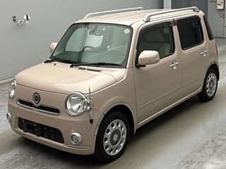 Daihatsu MIRA 2011