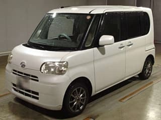 Daihatsu TANTO 2013