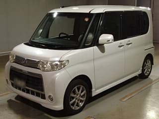 Daihatsu TANTO 2012