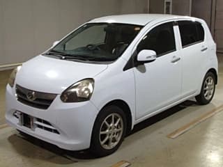 Daihatsu MIRA E S 2012