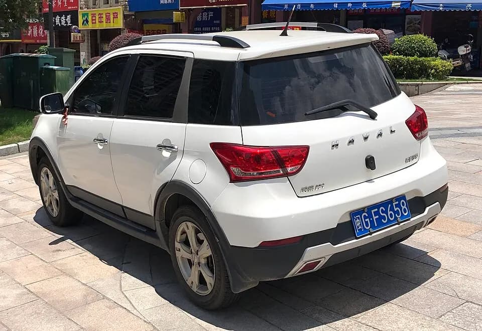 Haval H1 — фото 1