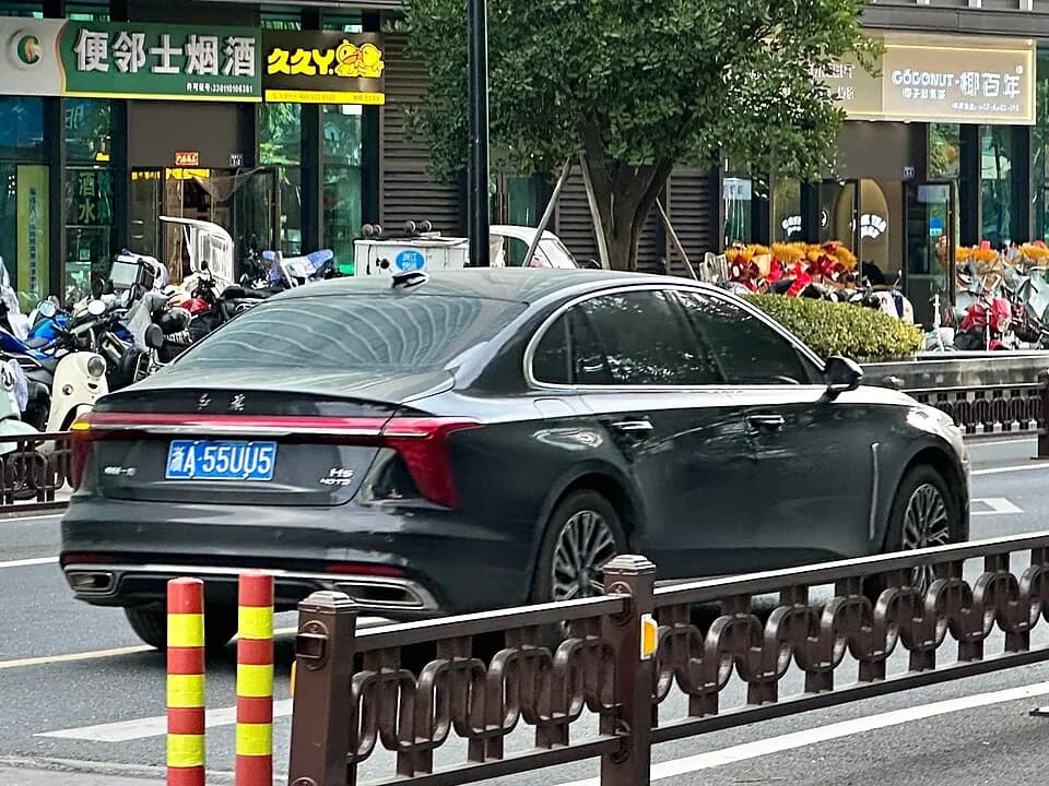 Hongqi H5 Gen2 — фото 1