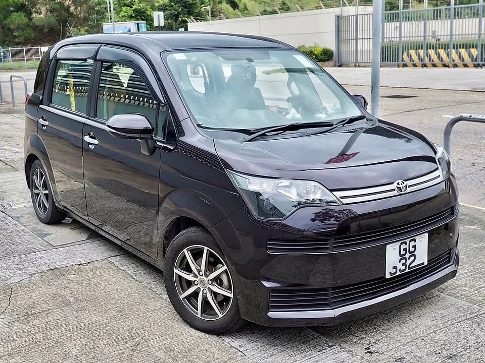 Toyota Spade NSP140