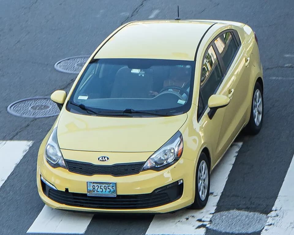 Kia Rio UB — фото 1