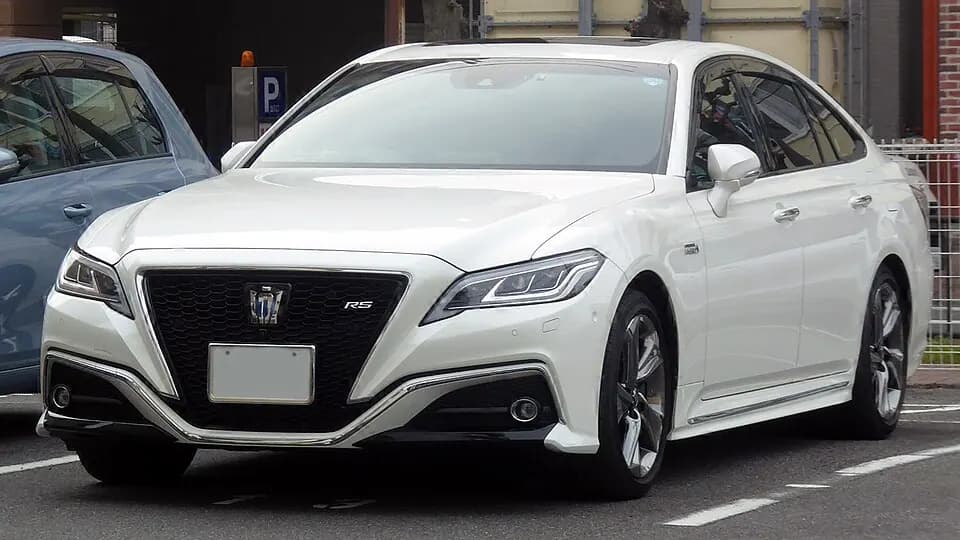Toyota Crown S220