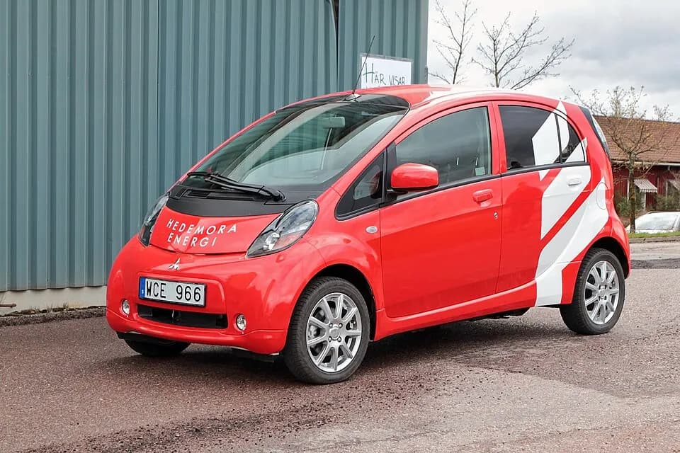 Mitsubishi i-MiEV — фото 1