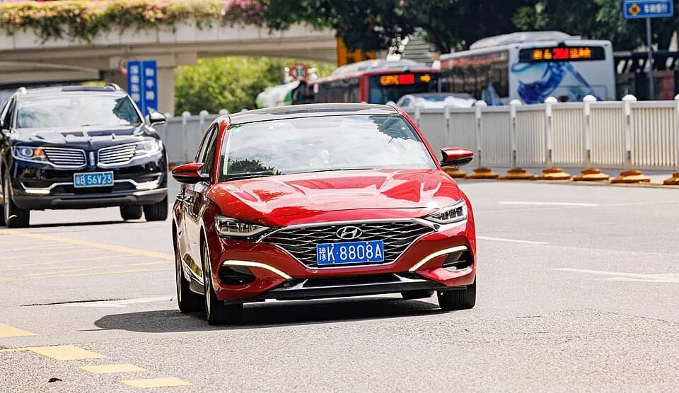 Hyundai Lafesta