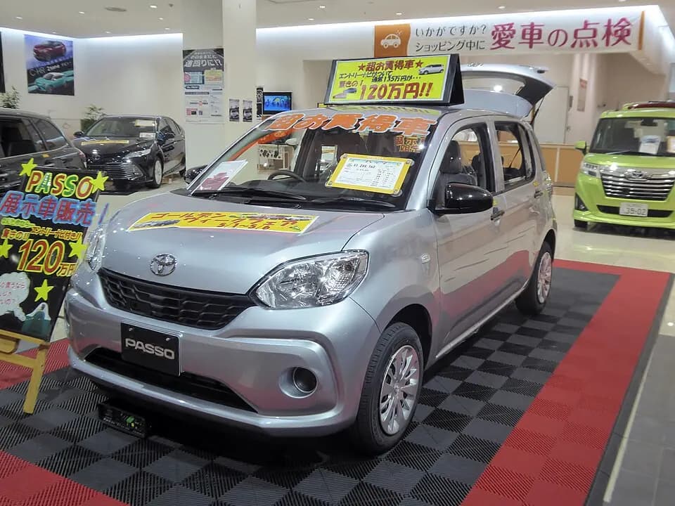 Toyota Passo M700